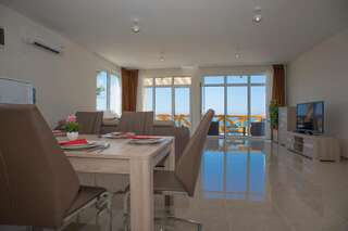 Апартаменты Berg Apartments Бар Апартаменты с 1 спальней, террасой и видом на море-29