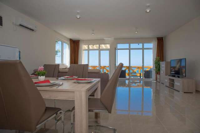 Апартаменты Berg Apartments Бар-21